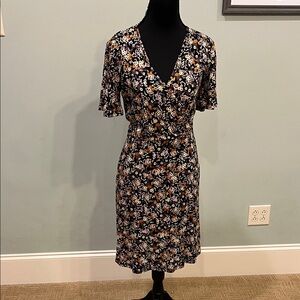 41 Hawthorn Multicolor Floral Midi Dress